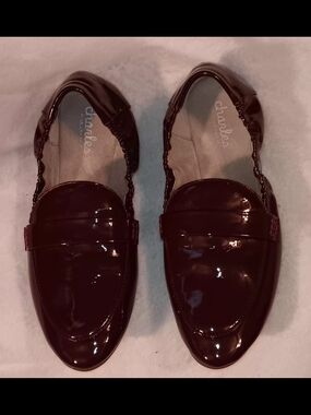 Charlies by Charlies David Women's Burgundy Patent Loafers Size 8